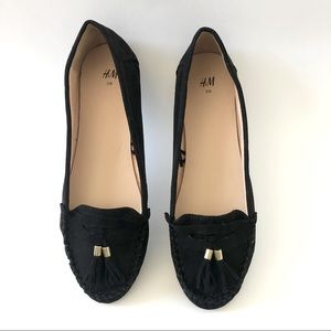 Black faux suede Ballerina moccasins with tassels